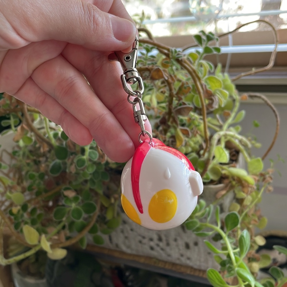Vintage 90s Ultraman head bell keychain
